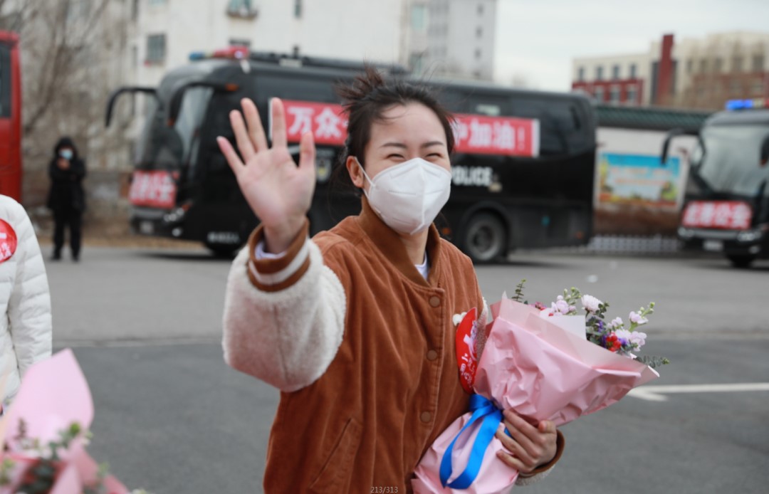 春暖花開，英雄歸來！葫蘆島市第二人民醫(yī)院支援綏中醫(yī)療隊凱旋而歸~(圖8)